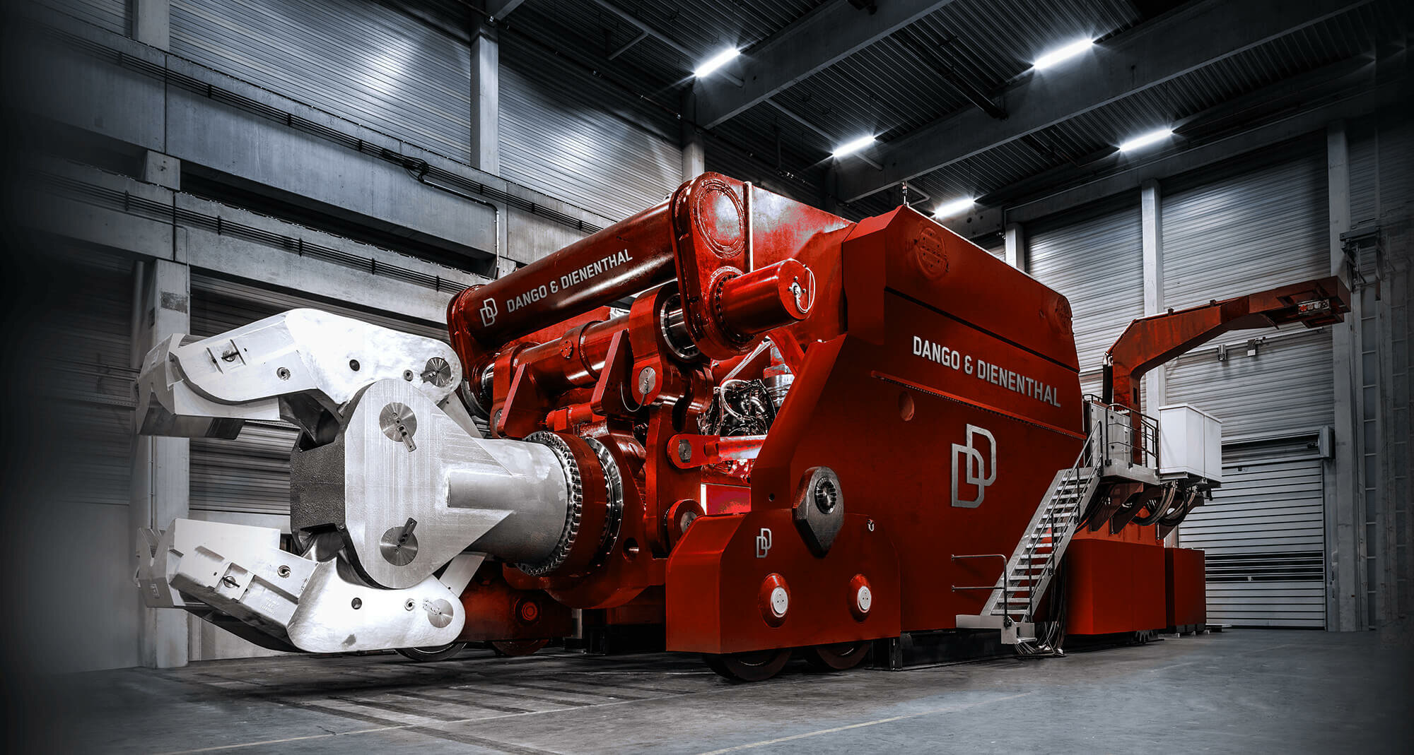 Rail-mounted forging manipulator header image