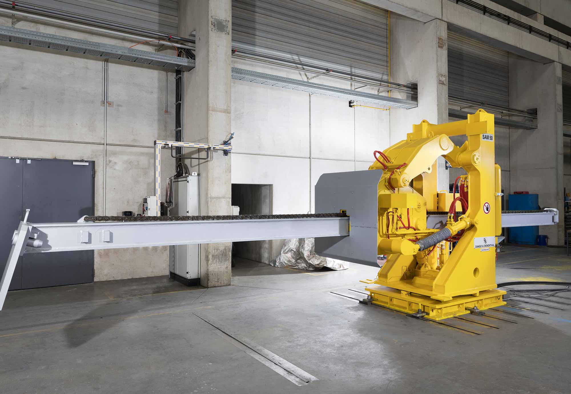 Stärkste Abschlackmaschine (SAM 50) mit 50 kN Abschlackkraft